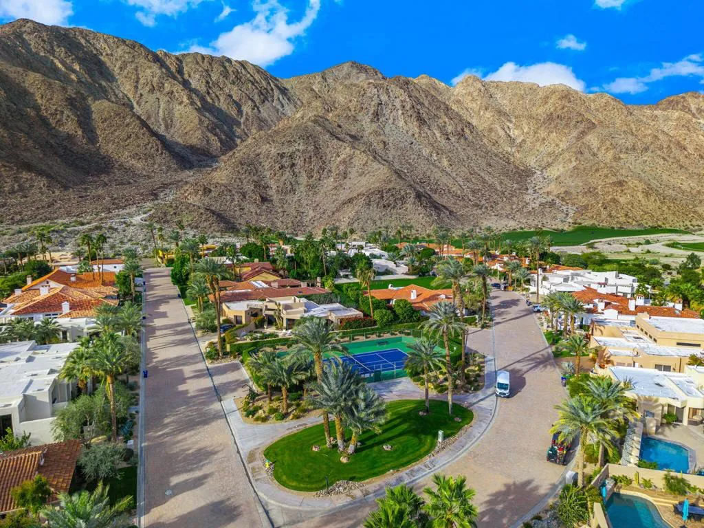 49040 Calle Flora, La Quinta, California 92253 home-pic-62