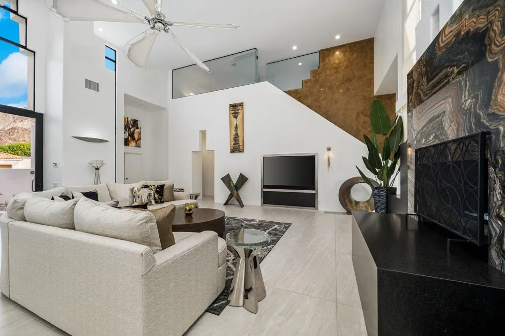 49040 Calle Flora, La Quinta, California 92253 home-pic-8