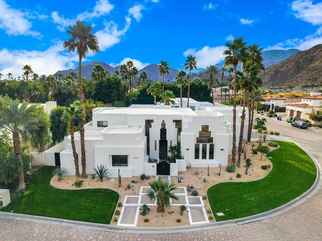 49040 Calle Flora, La Quinta, California 92253 home-pic-1