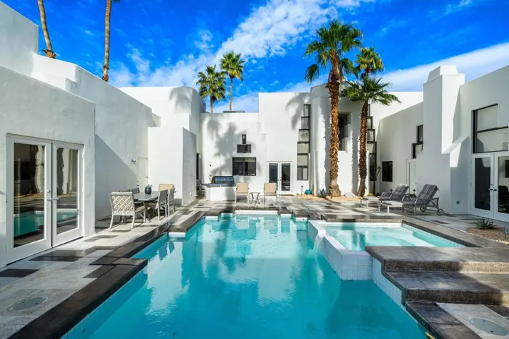 70-web-or-mls-KGFlora_OPMG_0126_070