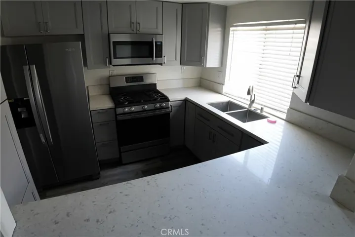 3718 Strawberry Creek, Ontario, California 91761