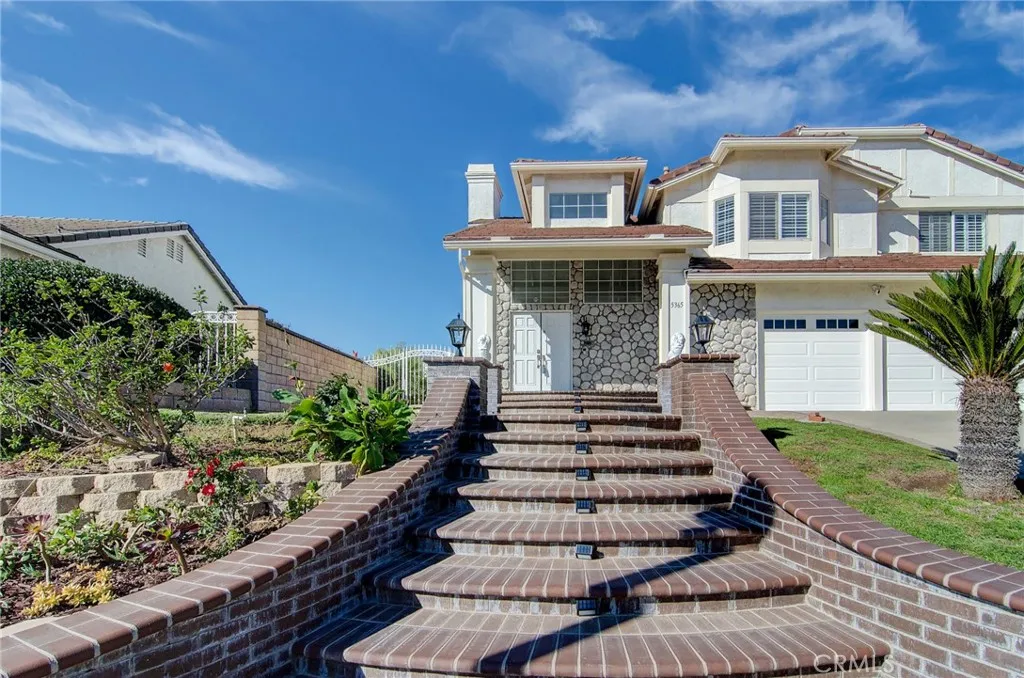 5365 Avenida De Michelle, Yorba Linda, California 92887 home-pic-12