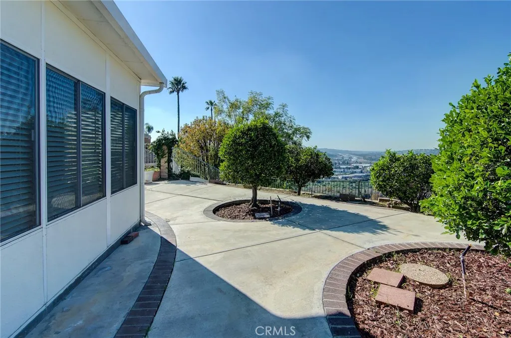 5365 Avenida De Michelle, Yorba Linda, California 92887 home-pic-66
