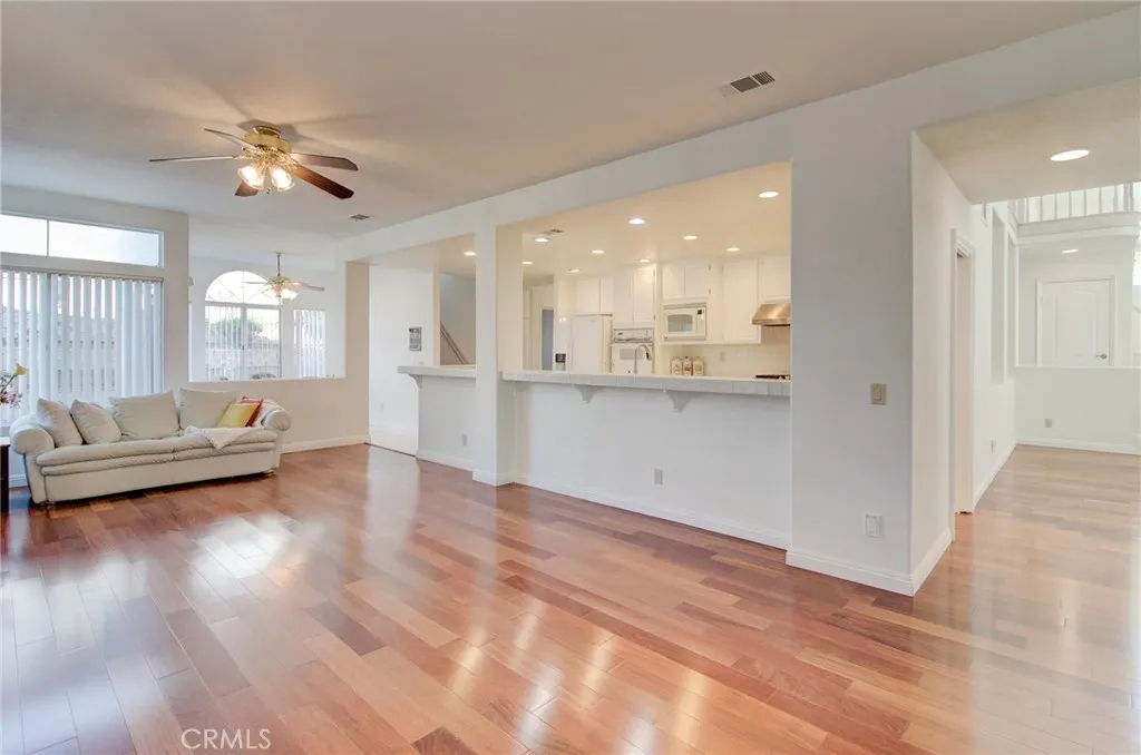 5365 Avenida De Michelle, Yorba Linda, California 92887 home-pic-27