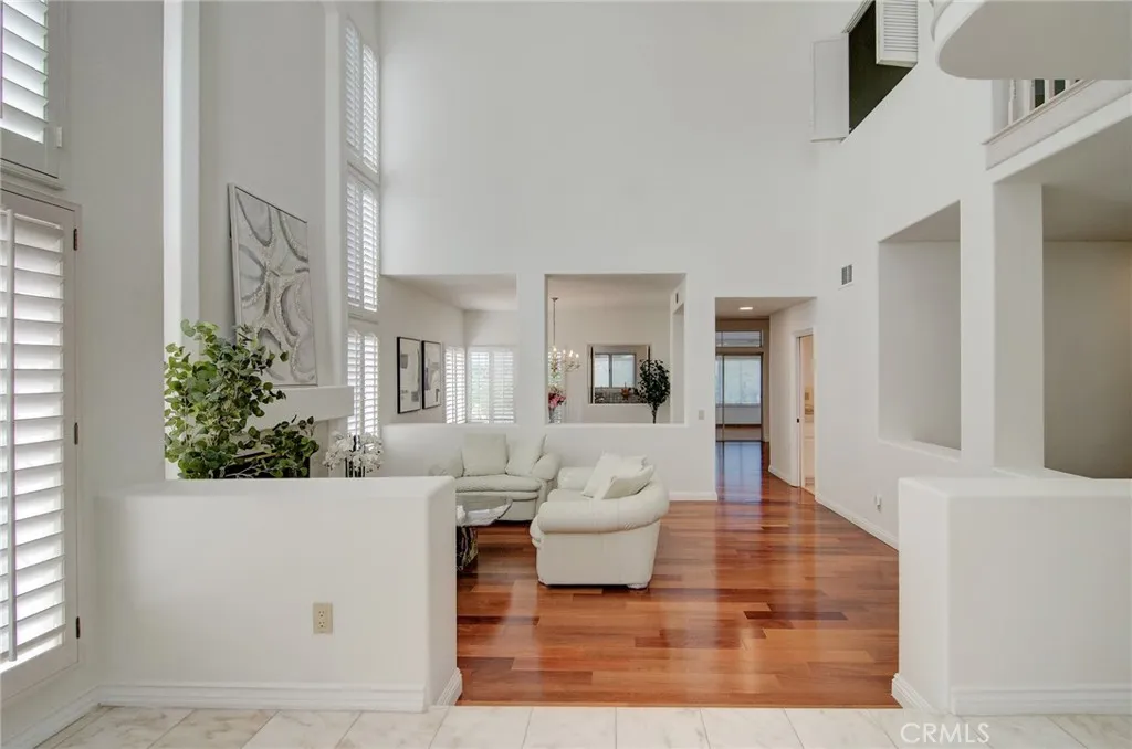 5365 Avenida De Michelle, Yorba Linda, California 92887 home-pic-14