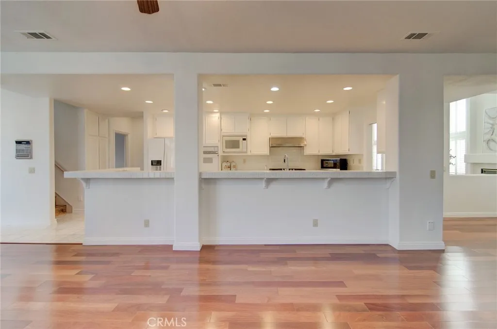 5365 Avenida De Michelle, Yorba Linda, California 92887 home-pic-28