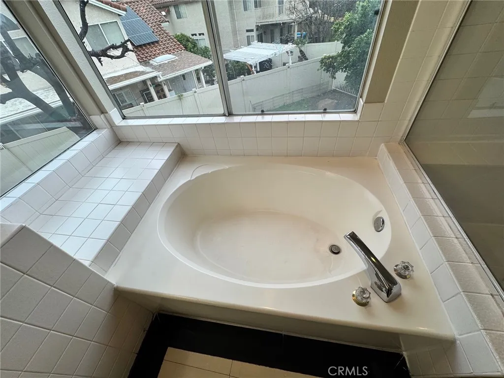 28261 Cornus Court, Highland, California 92346 home-pic-31