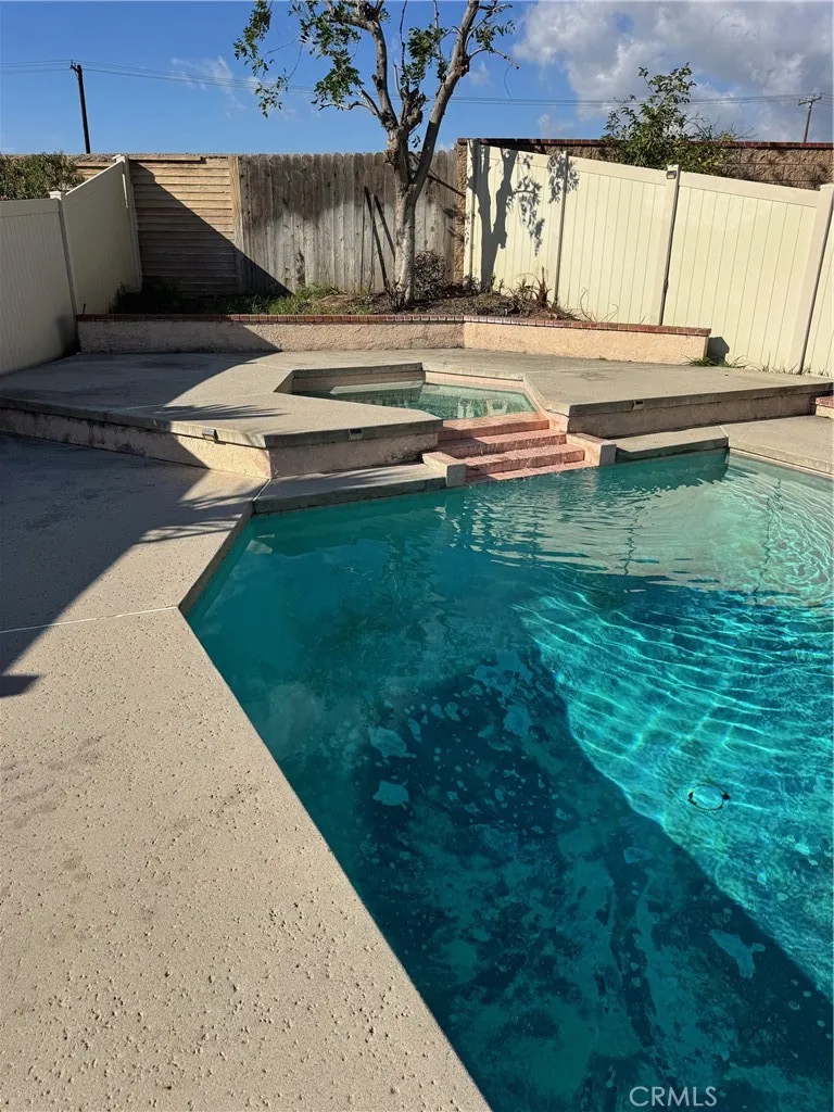 28261 Cornus Court, Highland, California 92346 home-pic-45