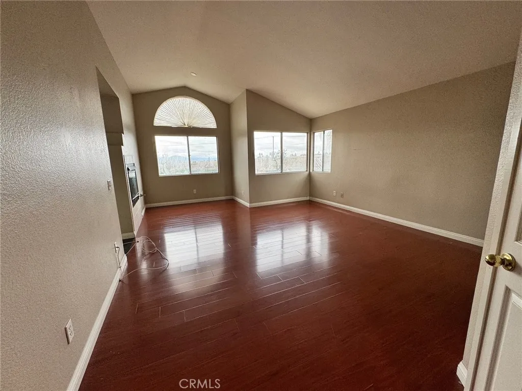 28261 Cornus Court, Highland, California 92346 home-pic-39