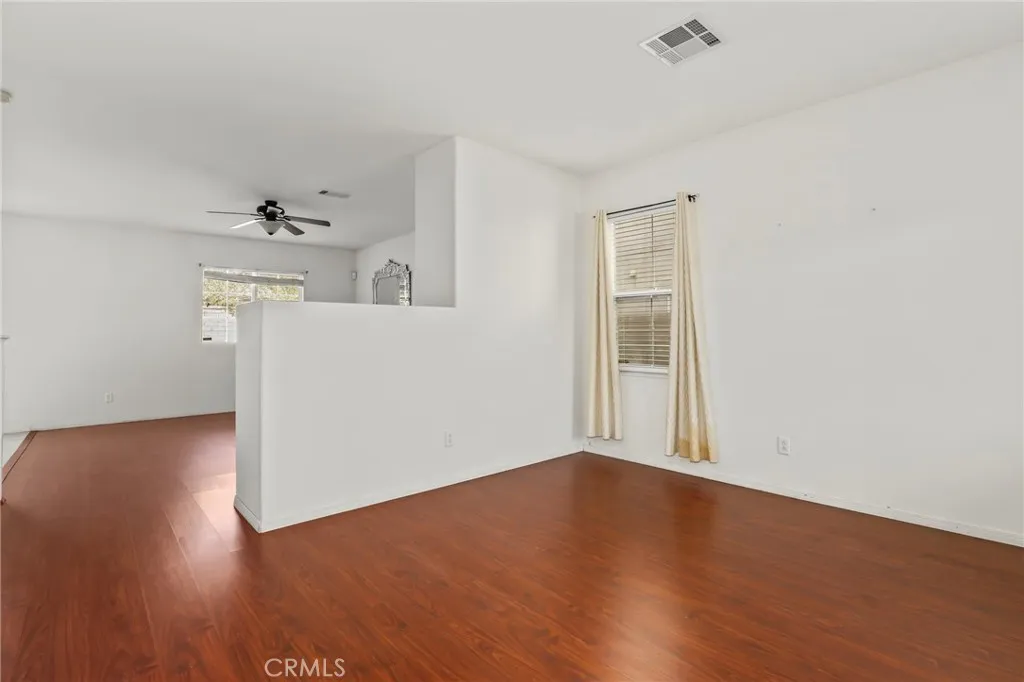 37215 Queen Anne Place, Palmdale, California 93551 home-pic-4