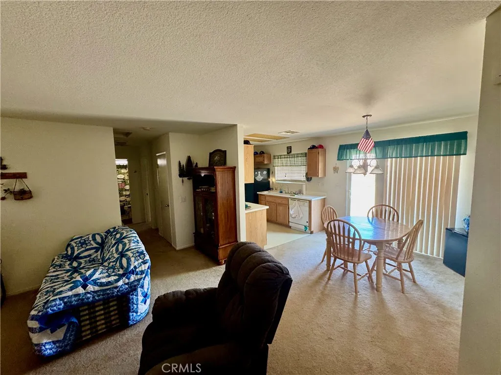 15747 Ox Hill Court, Adelanto, California 92301 home-pic-4