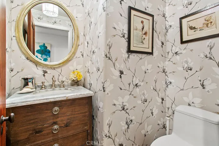1010 Emerald Bay, Laguna Beach, California 92651