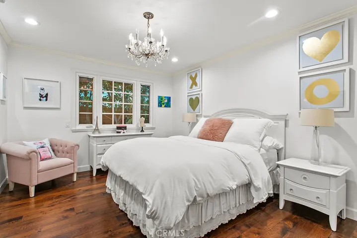 1010 Emerald Bay, Laguna Beach, California 92651