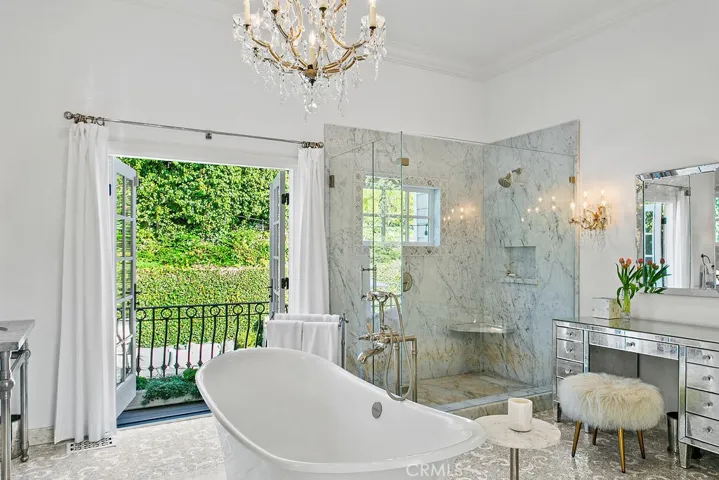 1010 Emerald Bay, Laguna Beach, California 92651