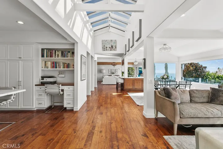 1010 Emerald Bay, Laguna Beach, California 92651