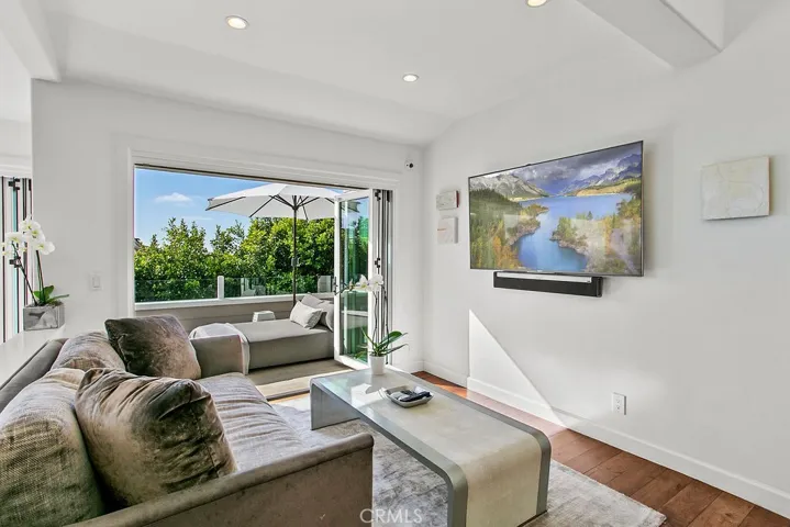 1010 Emerald Bay, Laguna Beach, California 92651