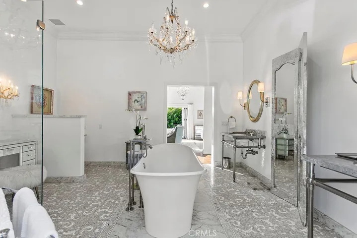 1010 Emerald Bay, Laguna Beach, California 92651