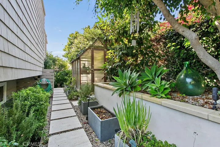 1010 Emerald Bay, Laguna Beach, California 92651