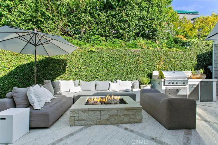1010 Emerald Bay, Laguna Beach, California 92651