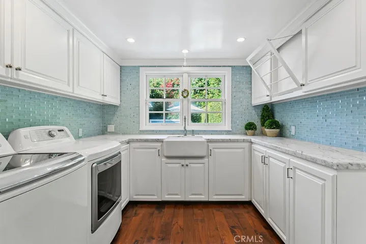 1010 Emerald Bay, Laguna Beach, California 92651