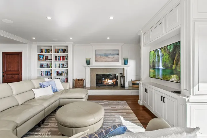 1010 Emerald Bay, Laguna Beach, California 92651