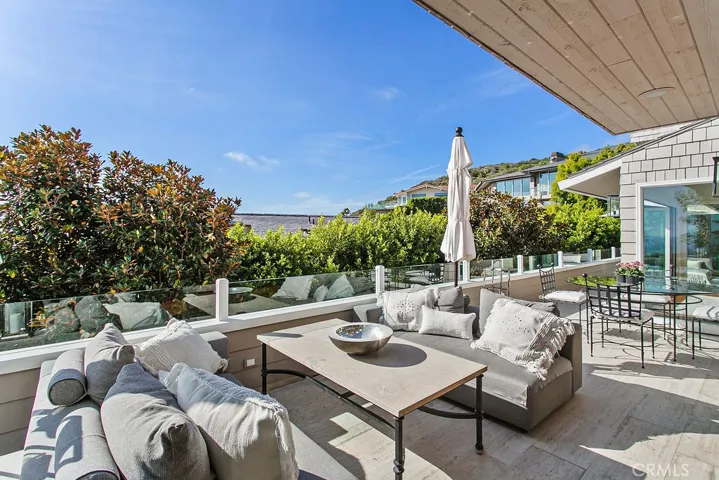 1010 Emerald Bay, Laguna Beach, California 92651