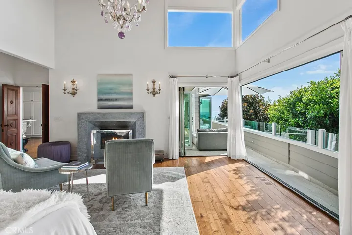 1010 Emerald Bay, Laguna Beach, California 92651