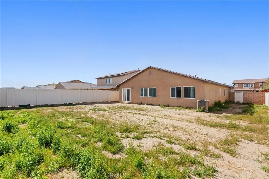 15785 Horizon, Adelanto, California 92301 home-pic-26