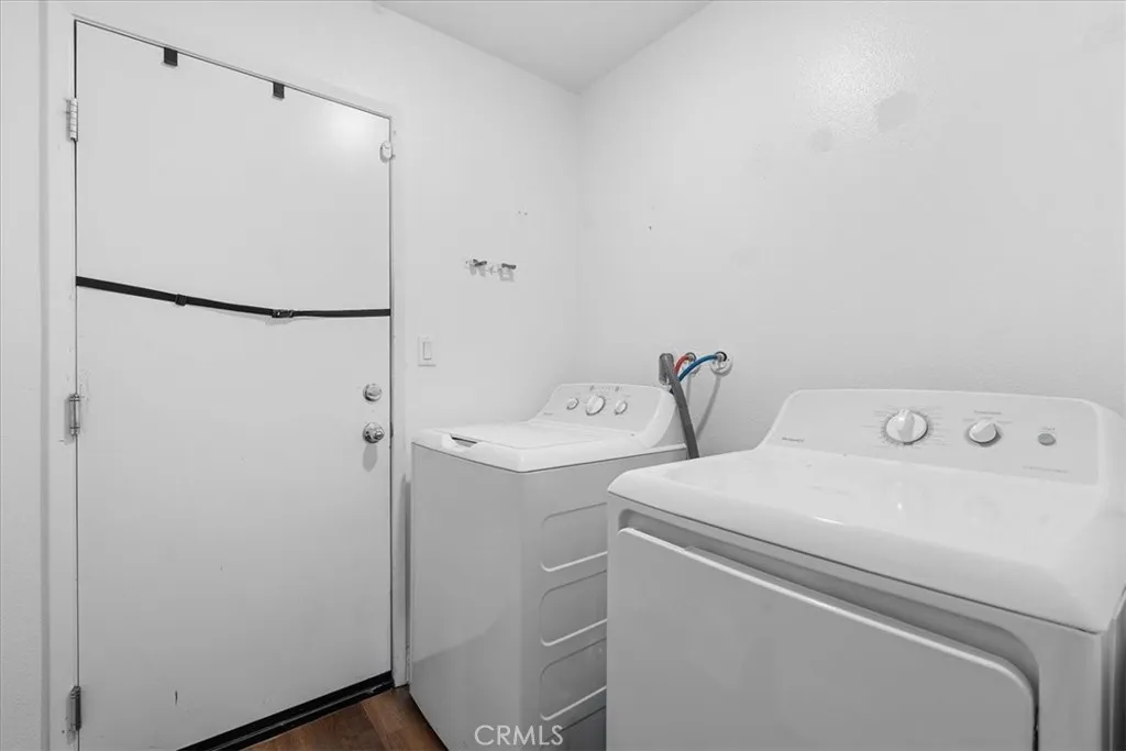 15785 Horizon, Adelanto, California 92301 home-pic-20