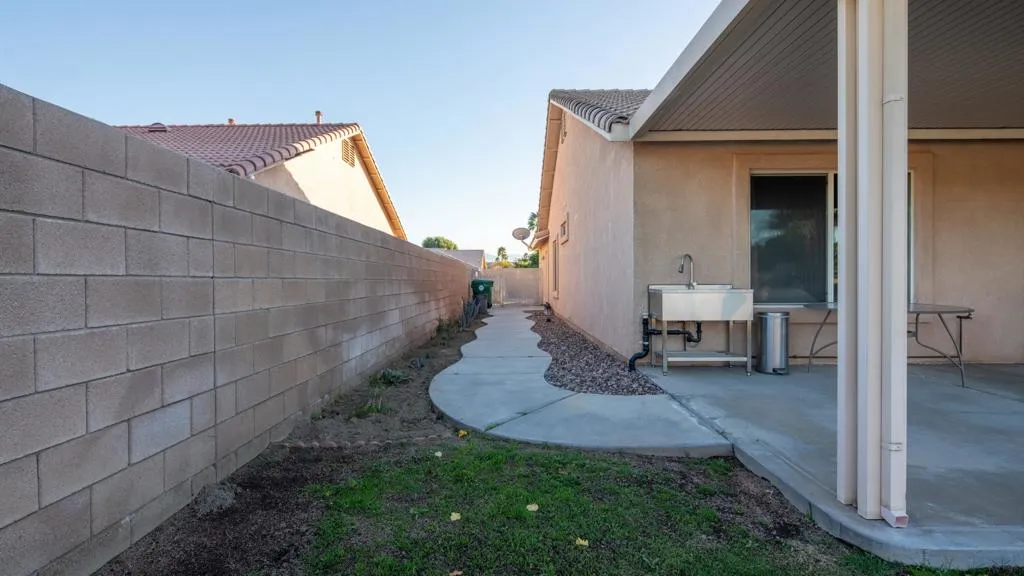 80612 Declaration Avenue, Indio, California 92201 home-pic-31
