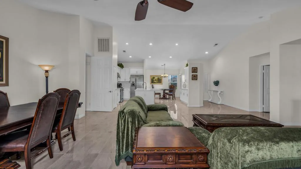 80612 Declaration Avenue, Indio, California 92201 home-pic-4