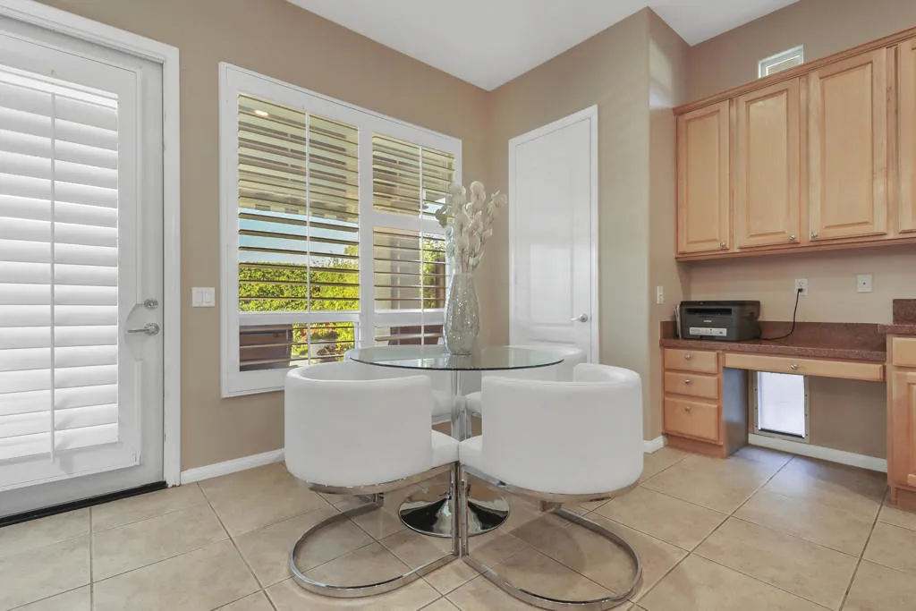 53 Via Del Rossi, Rancho Mirage, California 92270 home-pic-10
