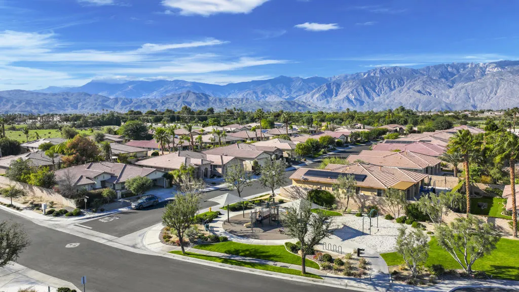 53 Via Del Rossi, Rancho Mirage, California 92270 home-pic-42