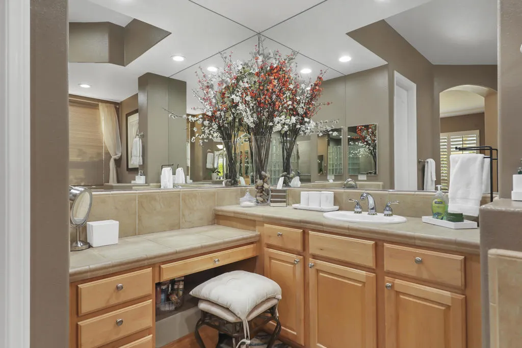 53 Via Del Rossi, Rancho Mirage, California 92270 home-pic-24