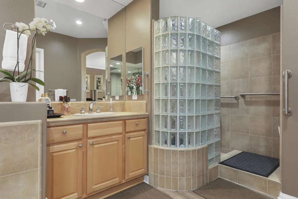 53 Via Del Rossi, Rancho Mirage, California 92270 home-pic-23