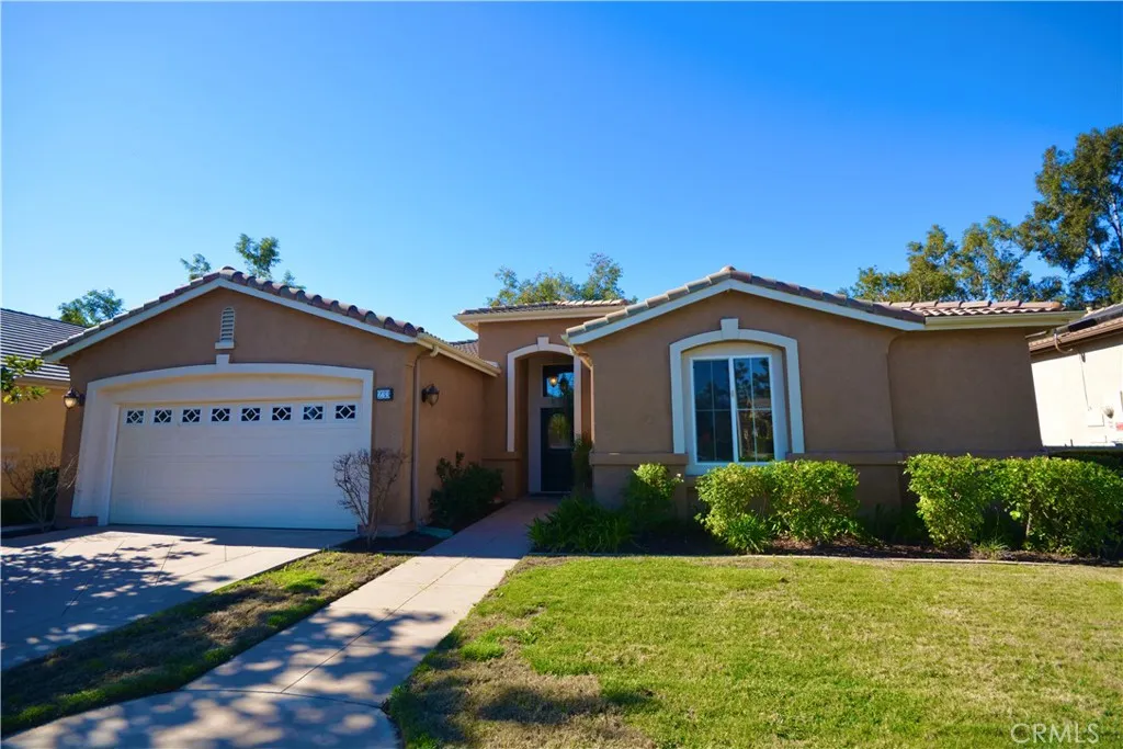 233 Eagle, Hemet, California 92545 home-pic-2