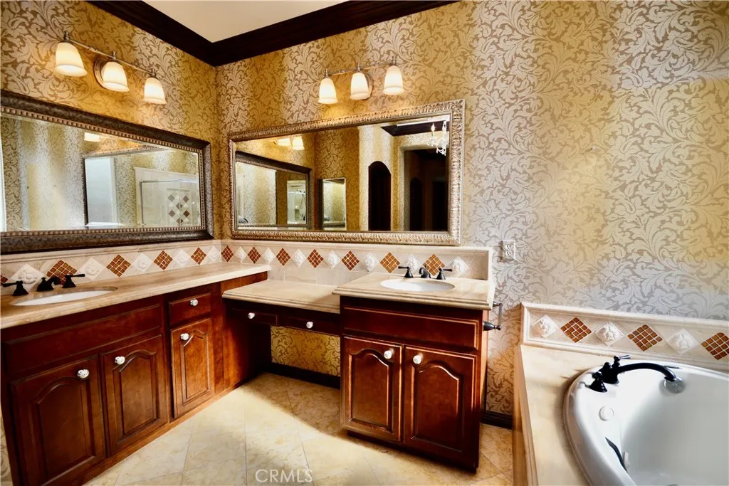 233 Eagle, Hemet, California 92545 home-pic-20