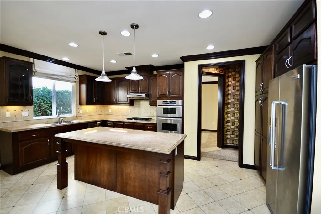 233 Eagle, Hemet, California 92545 home-pic-15