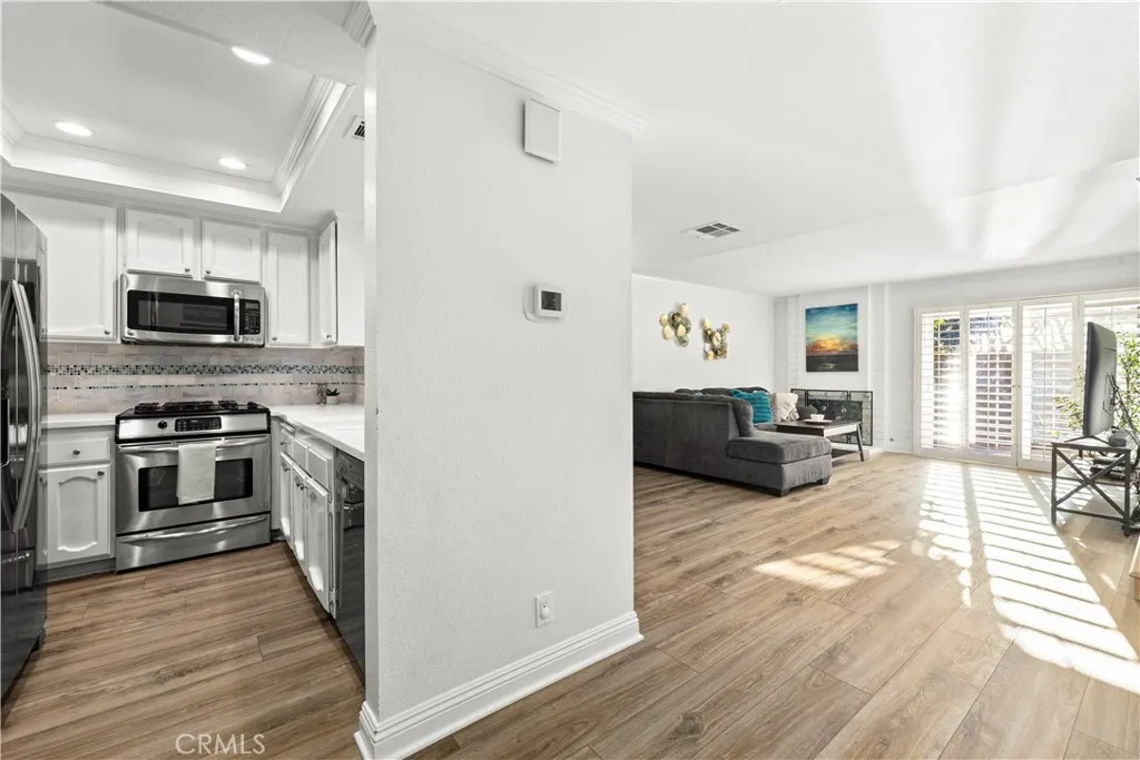5151 Walnut, Irvine, California 92604 home-pic-14