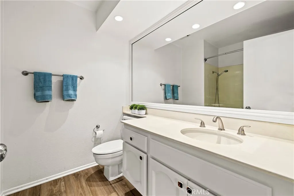 5151 Walnut, Irvine, California 92604 home-pic-21