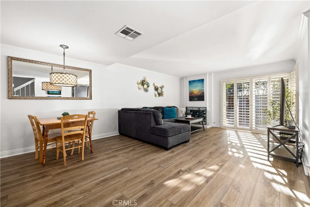 5151 Walnut, Irvine, California 92604 home-pic-6