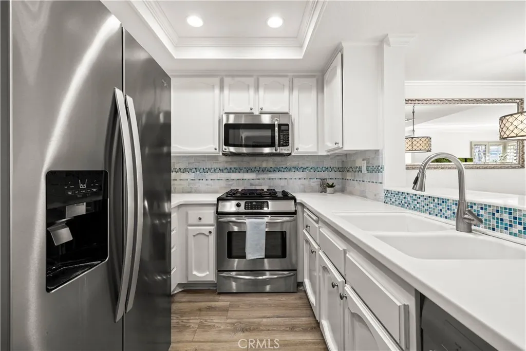 5151 Walnut, Irvine, California 92604 home-pic-13