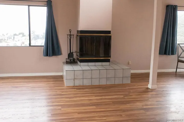 9802 Eucalyptus St., Spring Valley, California 91977