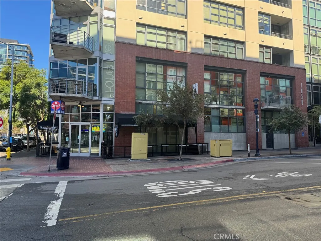 1025 Island Avenue 603, San Diego, California 92101 home-pic-8