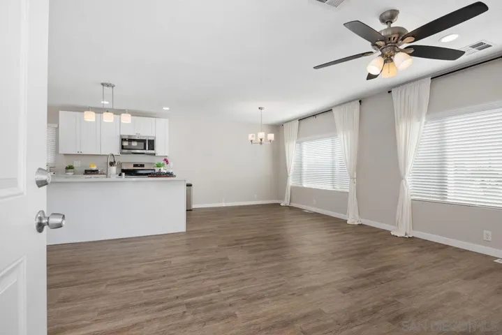 7004 San Carlos St, Carlsbad, California 92011
