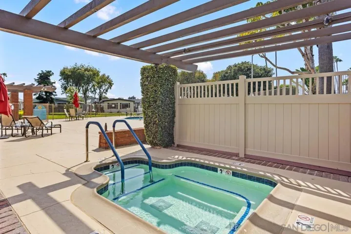 7004 San Carlos St, Carlsbad, California 92011