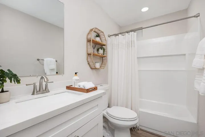 7004 San Carlos St, Carlsbad, California 92011