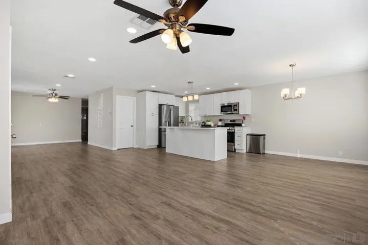 7004 San Carlos St, Carlsbad, California 92011