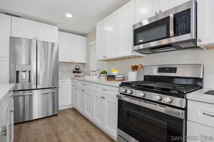 7004 San Carlos St, Carlsbad, California 92011