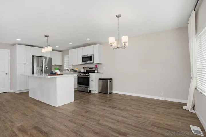 7004 San Carlos St, Carlsbad, California 92011